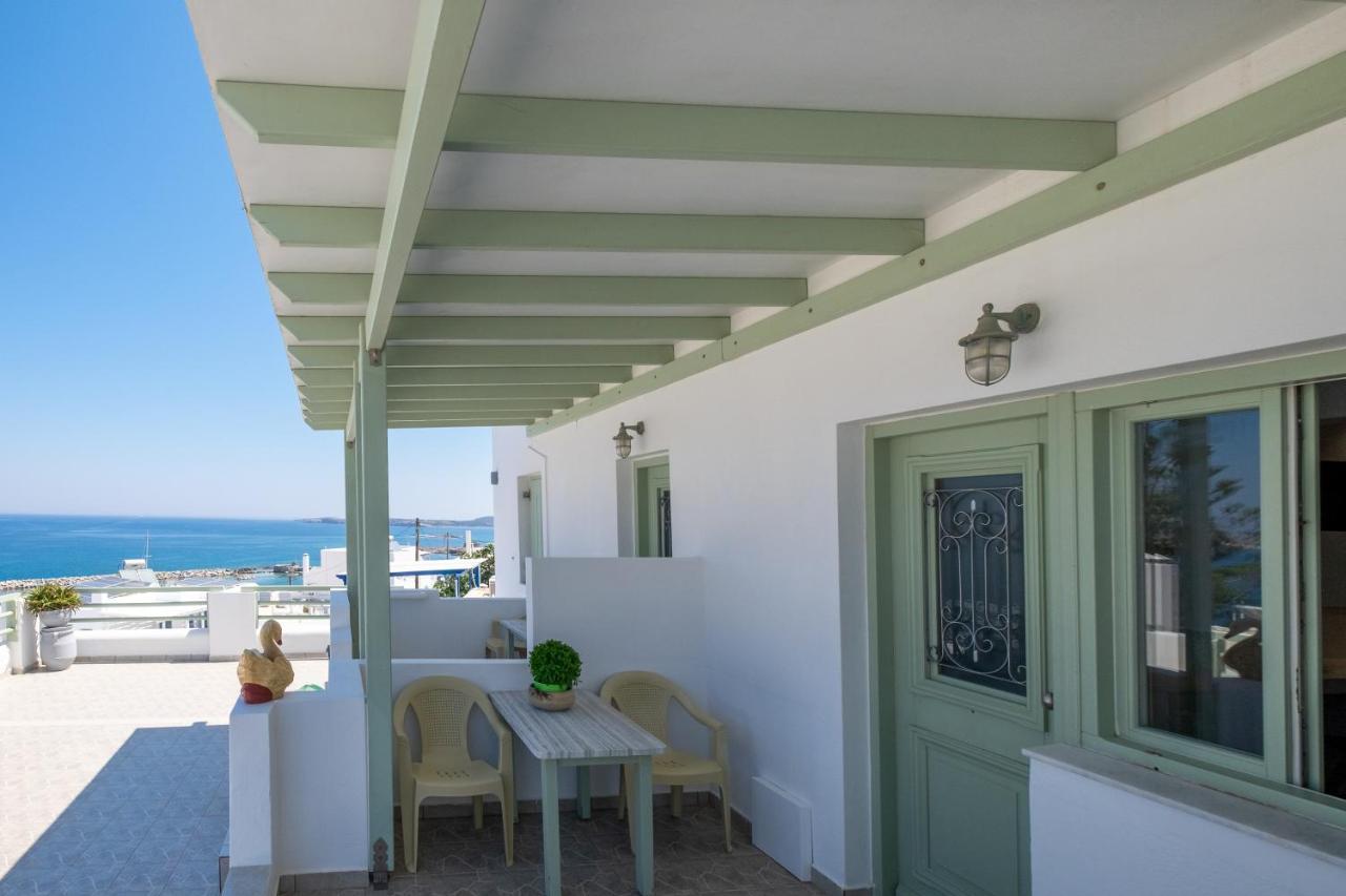Lorenzo Studios And Suites Paros Naousa Exterior photo