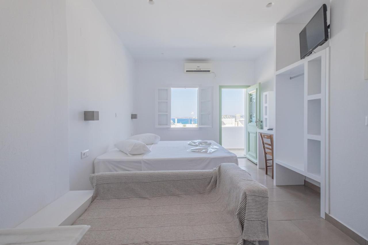Lorenzo Studios And Suites Paros Naousa Exterior photo