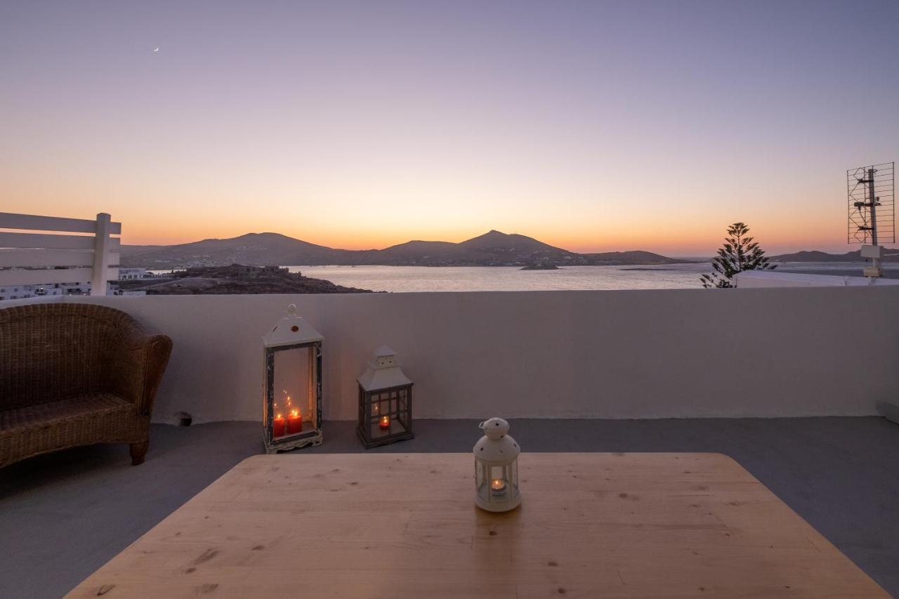 Lorenzo Studios And Suites Paros Naousa Exterior photo